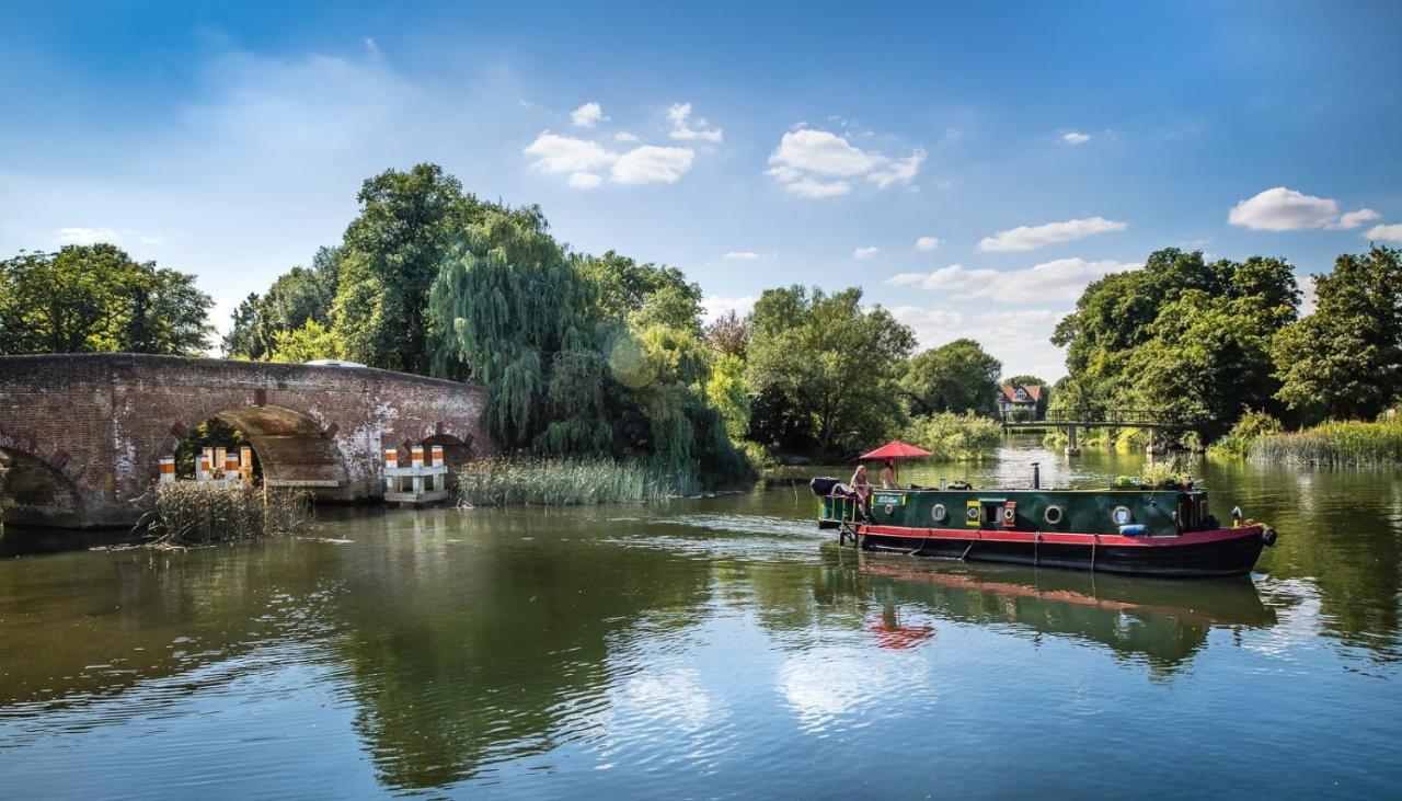Отель The Great House, Sonning, Berkshire Ридинг Экстерьер фото